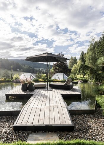 Hotel mit Pool, Meran, und Badeteich im Hotel Viktoria Hotel mit Pool, Meran, und Badeteich im Hotel Viktoria